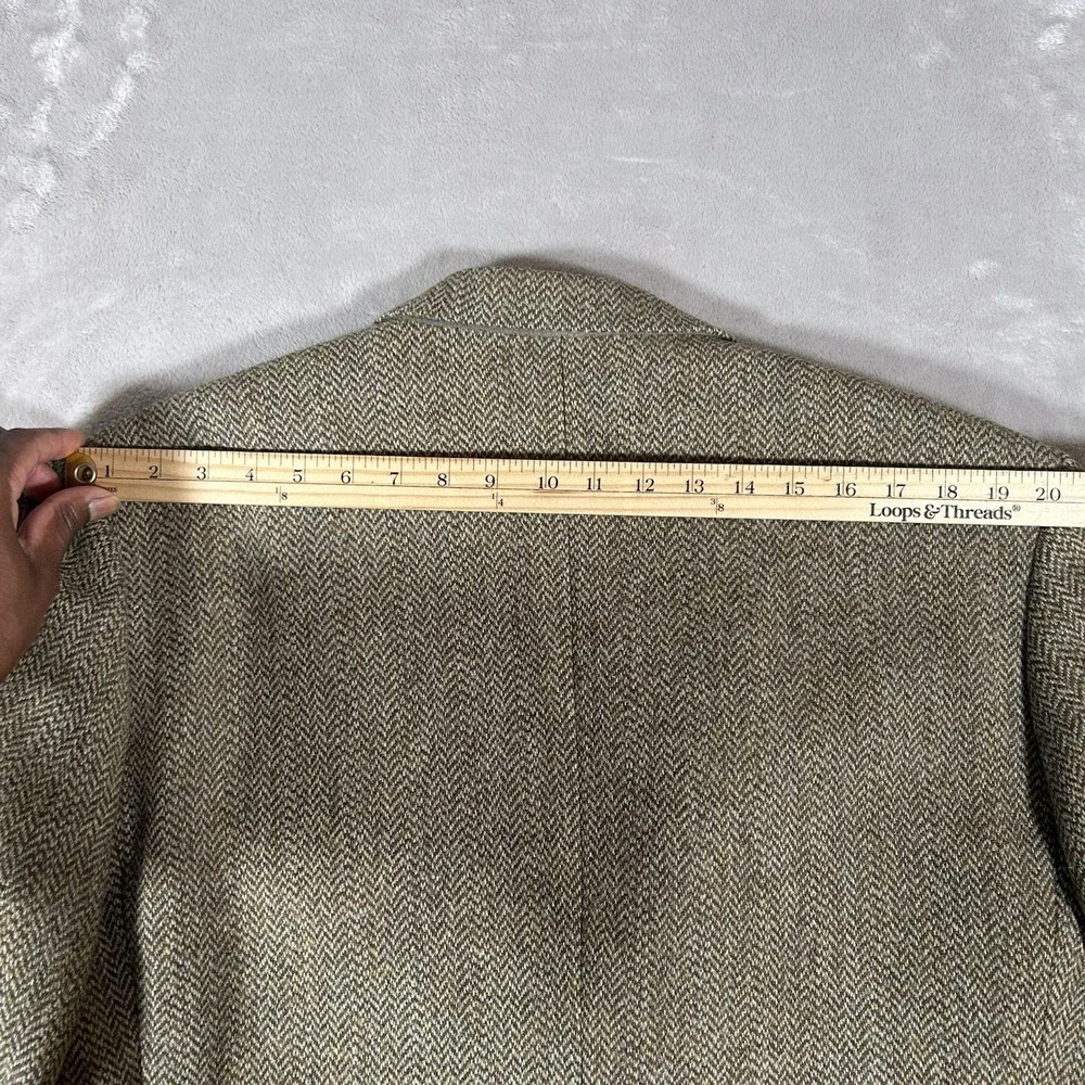 VTG Harris Tweed Blazer Mens 44L Brown Herringbone Wool Handwoven Sport Coat